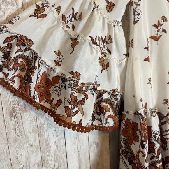 Jot Silk Boho Floral Tiered Free Size Dress Crochet Trim - Picture 4 of 9